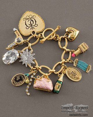 ladies-brand-jewelry-fashion-bangle- Charm Bracelets For Girls, Juicy Couture Charms Bracelet, Vintage Charm Bracelet, Juicy Couture Charms, Jewelry Accessories Ideas, Gold Charm Bracelet, Brand Jewelry, Jewelry Lookbook, Girly Jewelry