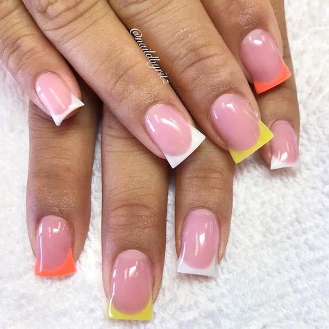 Fun Flare Nails To Surprise Anyone #flarenails #shortnails #frenchnails #frenchtips ★ All the nail shapes from almond to coffin, from round to stiletto all gathered here! ★ See more: https://glaminati.com/nail-shapes-guide/ #glaminati #lifestyle #nails #nailart #naildesigns #nailshapes Shapes Nails, Flare Nails, Nails Shape, Acrylic Nail Shapes, Different Nail Shapes, Squoval Nails, Gel Nail Art Designs, Spring Nail Trends, Great Nails