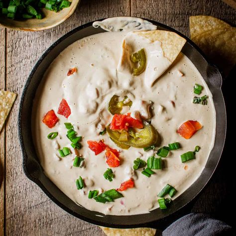 The Best and Easiest Vegan Queso Recipe Vegan Queso Recipe, Dairy Free Nacho Cheese, Wfpb Sauces, Starch Diet, Healthy Condiments, Vegan Queso Dip, Cheese Sauces, Mexican Dinners, Jackfruit Pulled Pork