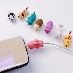 Diy Phone Accessories, Headphones Accessories, Cable Bite, Shell Animals, Phone Accessories Diy, Cord Protector, Iphone Gadgets, Case Mobile, Accessories Mobile