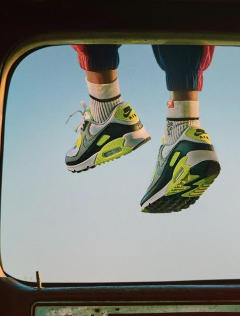 Nikes Nike, Shoes Editorial, Shoe Advertising, Air Max 180, Fashion Poster Design, Creative Shoes, Fashion Design Collection, Shoes Photography, Sneaker Art