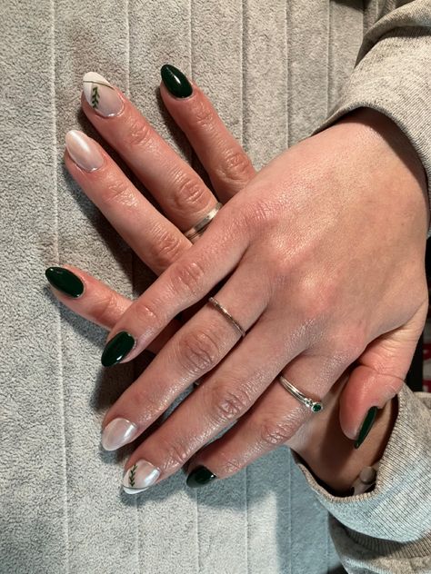 Nails White French Tip, Nails White French, Leaf Nail Art, Paper Forms, Dark Green Nails, Glazed Donut, White French Tip, Green Chrome, Chrome Powder