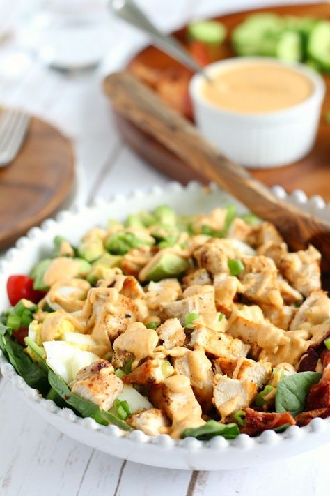 Whole30 Lunch Ideas, Chicken Cobb Salad, Whole30 Lunch, Whole30 Meals, Paleo Ideas, Whole 30 Lunch, Buffalo Ranch, Whole 30 Diet, Paleo Lunch