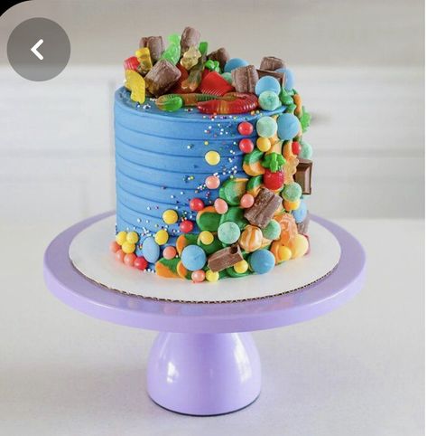 Amalfi Decor, Lolly Cake, Savory Cakes, Candy Birthday Cakes, Purple Cake, Purple Cakes, Candy Cakes, Salty Cake, Magic Cake