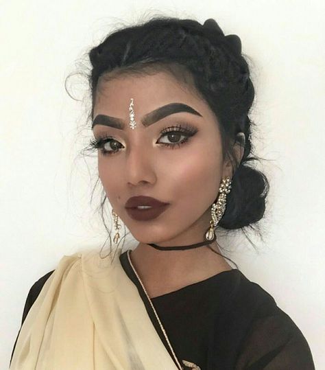 ✨ @GvldenVibes Make Up Inspiration, Dark Lipstick, Makeup On Fleek, Brown Girl, Makeup Goals, Makati, All Things Beauty, Beautiful Makeup, Makeup Inspo