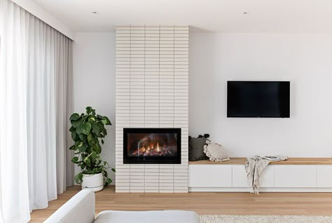 4 Ways to Position your TV and Fireplace Together Fireplace Beside Tv, Gas Fireplace Ideas, Indoor Gas Fireplace, Installing A Fireplace, Fireplace Tv Wall, Living Tv, Cosy Spaces, Fireplace Ideas, Wood Fireplace