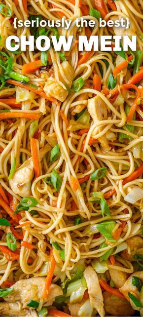 Asian Meals For A Crowd, Best Chow Mein Recipe, Chow Mein Sauce, Homemade Chow Mein, Dinner With Chicken, Cooking Chinese Food, Homemade Chinese Food, Chow Mein Recipe, Asian Noodle Recipes