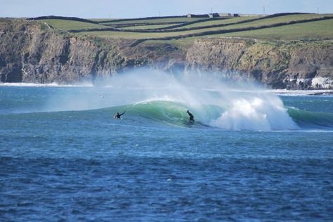 12 best surfing spots in Ireland Ireland Surfing, Surf Ireland, Places In Ireland, Best Surfing Spots, Clare Ireland, Surf Turf, Ireland Trip, County Clare, 2023 Vision