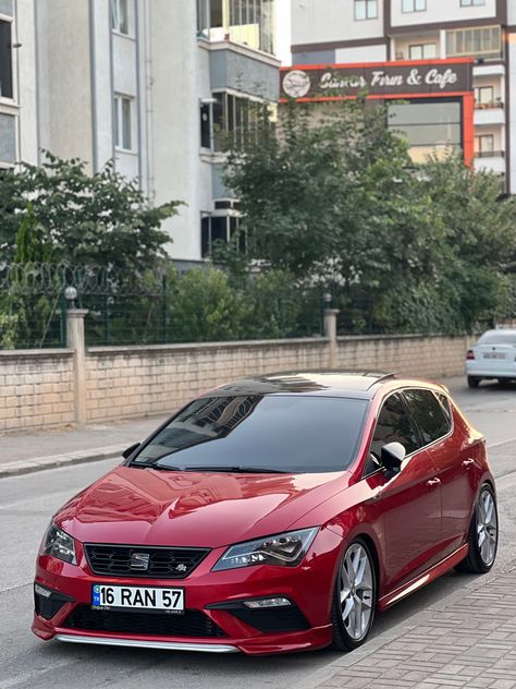 Seat Leon Fr, Ibiza Fr, Dental Veneers, Best Friend Photography, Bmw 4, Seat Ibiza, Seat Leon, My Dream Car, Friends Photography