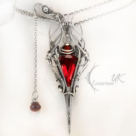 IXIZIRH - silver , red quartz and garnet by LUNARIEEN.deviantart.com on @deviantART Work Necklaces, Red Quartz, Magical Jewelry, Steampunk Clothing, Garnet Jewelry, Fancy Jewelry, Moonstone Pendant, Fantasy Jewelry, Wire Wrapped Jewelry