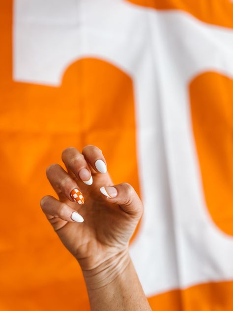 Tn Football Nails, Vols Nails Tennessee, Ut Vols Nails, Tennessee Vols Nails Designs, University Of Tennessee Nails, Tn Vols Nails, Tennessee Nails Designs, Tennessee Vols Nails, Vols Nails