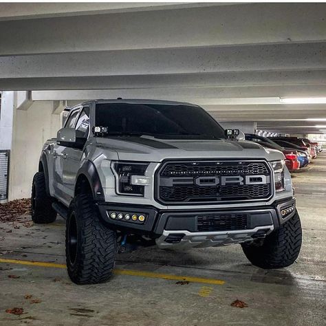 Ford Ranger Modified, Ford Raptor Truck, Toyota Tundra Lifted, Raptor Truck, Ford Mustang Wallpaper, Ram Trx, Ford Trucks F150, Ford F150 Raptor, Ford Ranger Raptor