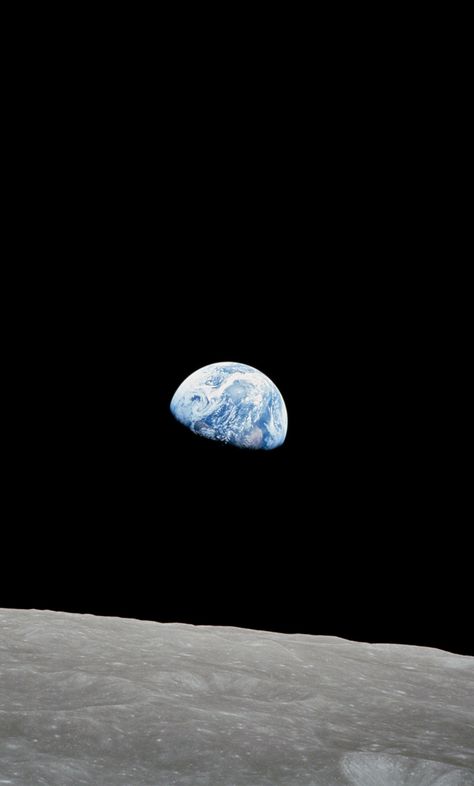 Still amazing to see this picture of earth from the moon 1969 Earth From Moon Wallpaper, Earth From Moon Nasa, Picture Of Earth From The Moon, Real Nasa Photos, Earth Real Photo, Real Photos Of Earth From Space, Planets Real Photos, Earth From Space Aesthetic, Space Real Photos