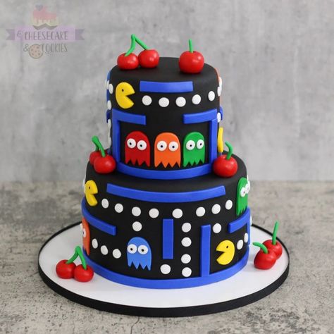 Pacman Birthday Cake, Gamer Cake Ideas Boys, Pac Man Birthday Party, Pacman Birthday Party, Arcade Cake, Pacman Birthday, Pac Man Cake, Gamer Cake, Man Cakes