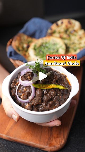 Amritsari Chole Recipe, Chole Kulche Recipe, Chole Kulche, Chole Recipe, Spicy Curry, Indian Street Food, Curries, Indian Food, If You Love