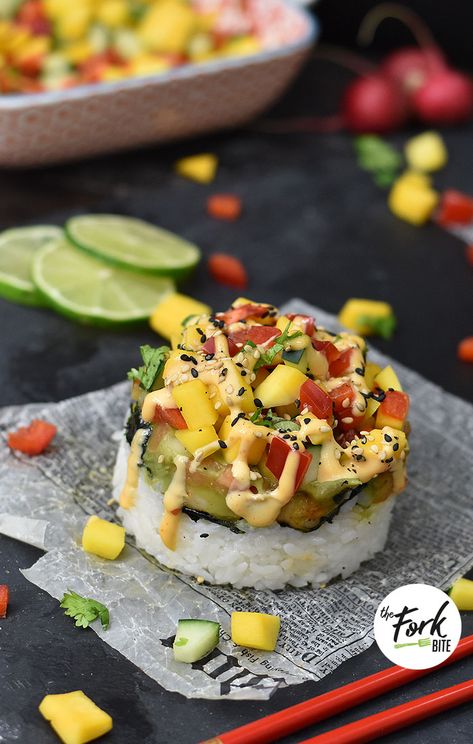 Stacked Sushi, Recipe With Mango, Pasta With Mayonnaise, Shrimp Sushi, Sushi Recipe, Fun Dinner, Shrimp Ceviche, Mango Recipes, Japanese Sushi