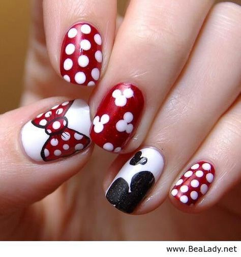 Minnie Mouse Disney Nails: For Minnie Mouse fans of all ages. Nails Art Red, Nail Vibes, Polka Dot Nail Designs, Mickey Mouse Nails, Minnie Mouse Nails, Dot Nail Designs, Mickey Nails, Classy Nail Art, Kutek Disney