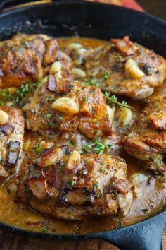 Rustic Roasted Garlic Chicken with Asiago Gravy Meat And Potatoes, Roasted Garlic Chicken, Asiago, Keto Food, Fall Dinner, Gravy Recipes, Idee Pasto Sano, Chicken Dishes Recipes, Garlic Chicken