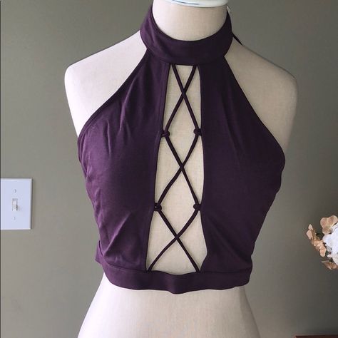 Brand New, With Tags And Extra Button Tobi Purple Crop Top. Perfect For A Night Out Or To Go With For A Festival Ensemble! Size S Dragoncore Fashion, Purple Assassin Outfit, Aesthetic Clothes Purple, Purple Club Outfit, Purple Casual Outfit, Purple Clothes Aesthetic, Purple Aesthetic Outfit, Black And Purple Outfit, Purple Rave Outfit