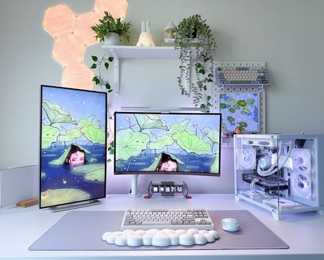 hi hello ✨💚 happy friday. I hope you all get to relax and get some you time in. do you have any plans? I might head to a movie 🍿 ————🍃—————- desk setup | pc gamer | gaming setup | desk inspo | soft aesthetic | cozy gaming | white setup #greenaesthetic #pcsetup #gamingsetup #deskgram #pcgaming #deskspace #cozygaming #desksetup #cozydesksetup #pc #roomdecor #deskinspo Gaming Set Up Aesthetic, White Setup, Gamer Aesthetic, Setup Pc, Up Aesthetic, Gaming Desk Setup, Cozy Gaming, Cozy Desk, Gamer Setup