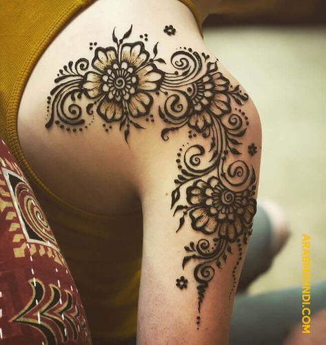 Henna Tattoo Designs On Shoulder, Shoulder Henna Designs, Shoulder Mehndi Designs, Henna Shoulder Tattoo, Henna On Shoulder, Henna Designs Shoulder, Big Henna Designs, Shoulder Henna Tattoo, Henna Tattoo Shoulder