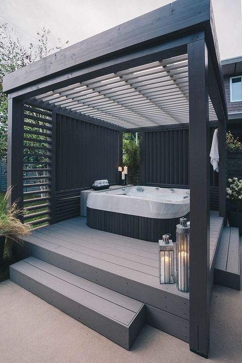 Whirpool Outdoor, Hot Tub Deck Design, Modern Hot Tubs, Hot Tub Pergola, Backyard Spa, Kleiner Pool Design, Hot Tub Landscaping, Tub Deck, Hot Tub Room