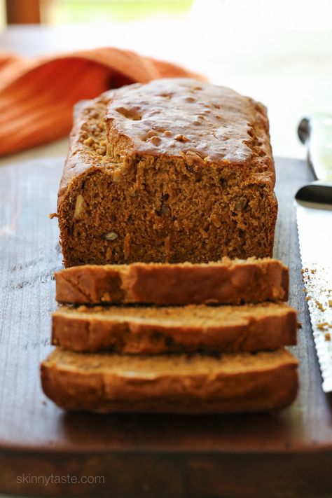 Skinnytaste Pumpkin Bread, Skinnytaste Pumpkin Banana Bread, Pumpkin Banana Bread Skinnytaste, Pumpkin Banana Nut Bread, Baking With Applesauce, Banana Pecan Bread, Bread Pumpkin, Pecan Bread, Pumpkin Puree Recipes