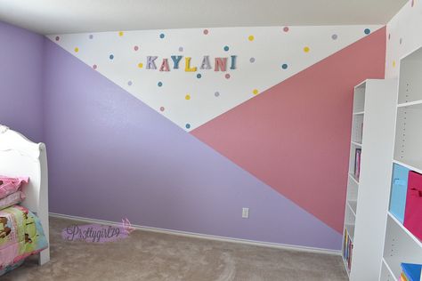 Purple Toddler Bedroom Accent Wall, Pink And Purple Painted Room, Geometric Wall Paint Kids, Pink And Purple Wall Paint Ideas, Geometric Wall Paint Purple, Accent Wall For Girls Room, Purple Girls Room Paint, Pink And Purple Bedroom, Kids Bedroom Paint