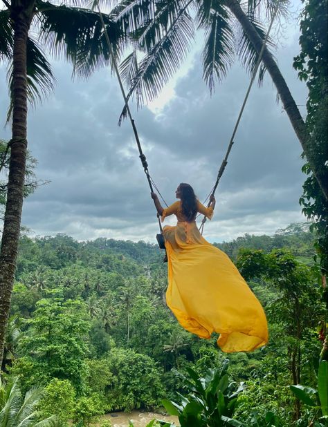 Bali Swing Pictures, Bali Photoshoot Ideas, Bali Aesthetic Photography, Bali Instagram Pictures, Bali Picture Ideas, Bali Indonesia Outfit Ideas, Bali Photo Ideas, Bali Poses, Bali Pictures