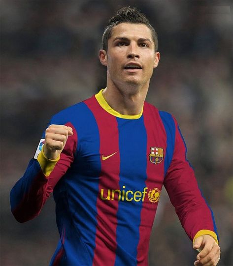 Cristiano Ronaldo has offered himself to Barcelona for 2020/21 Ronaldo Barcelona, Jorge Mendes, Ronaldo Jersey, Barcelona Shirt, Mauro Icardi, كريستيانو رونالدو, Football Match, Inter Milan, Start A Blog