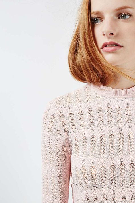 Sheer Knit Top, Knitwear Details, Summer Knitwear, Pull Mohair, Knitwear Trends, Knitwear Inspiration, Frill Top, Winter Knitwear, Sheer Knit