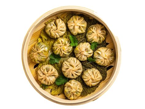 Indian Snacks Vegetarian, Steamed Momos, Snacks Vegetarian, Momos Recipe, Chicken Items, Fusion Recipes, Steamed Dumplings, Turnip Greens, Tomato Chutney