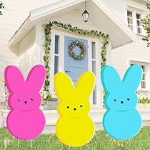 Easter Yard Decorations, Easter Party Decorations, Spring Outdoor Decor, Easter Outdoor, Lawn Decorations, Small Front Yard Landscaping, Yellow Sign, Easter Party Decor, Spring Outdoor