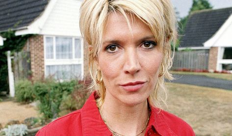 Julia Davis makes a new comedy for Sky One | Sally4Ever to air later this year Julia Davis, Julian Barratt, Alan Partridge, League Of Gentlemen, The Mighty Boosh, Mark Gatiss, Cool Wallpapers Cartoon, Comedy Series, Jennifer Garner