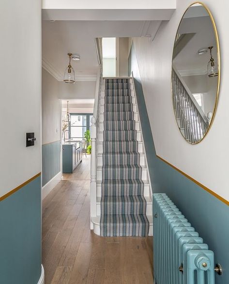 LARA CLARKE on Instagram: "Swipe to see the staircase glow up ✨⁠ We painted the staircase, added a fun runner and created interest in the walls by adding a two tone paint detail. ⁠ Top tip - I always go for a wider runner - it makes your staircase look bigger than it is. ⁠ ⁠ ⁠ #laraclarkeinteriors #interiordesigninspiration #interiordesignideas #interiordesigninspo #interiordesigner #home #staircase #hallwaydesign #londonhallway" Two Tone Hallway, Hallway Stairs And Landing, Painted Staircase, Home Staircase, Painted Staircases, Exterior House Paint Color, Paint Color Combinations, Two Tone Paint, Home Hallway