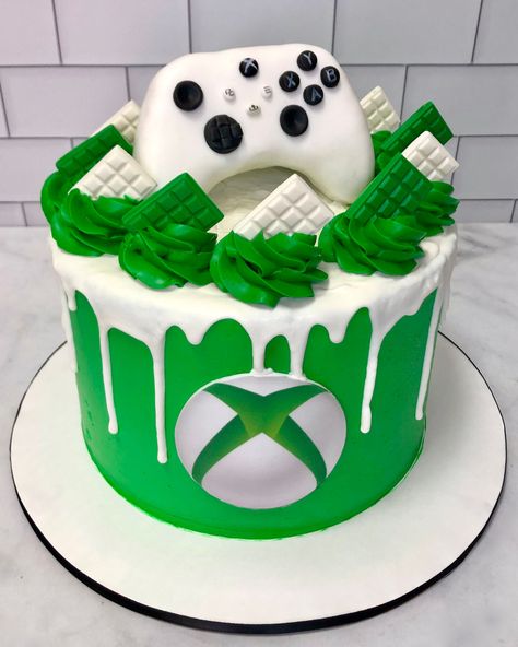 Gaming Themed Cake, Xbox Birthday Party Cake, Gaming Cakes For Men, Gamer Bday Cake, Gamer Theme Cake, Xbox Cakes For Boys, Xbox Cake Birthdays, Xbox Theme Cake, Xbox Controller Cake