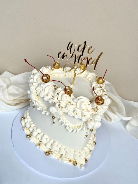 Heart cake lambeth style 🤍✨ White And Gold Heart Cake, Gold Vintage Cake, Gold And White Heart Cake, Gold Heart Cake, White And Gold Heart Shaped Cake, White And Gold Vintage Cake, Two Tier Vintage Heart Cake, Lambeth Cake, Heart Lambeth Cake