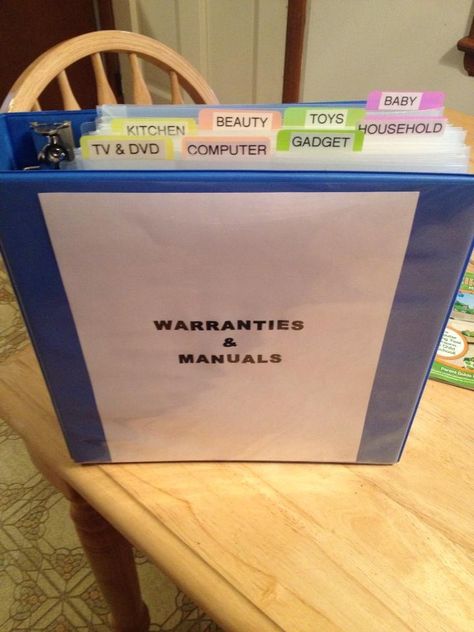 Organized my warranties and manuals into a binder Alejandra Costello, Home Organization Binders, Binder Pockets, Home Binder, Organizing Paperwork, Bill Organization, Paper Clutter, Clutter Organization, Binder Organization