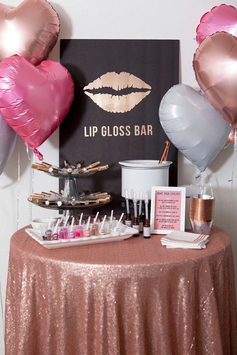 WOW! This DIY Lip Gloss Favor Bar Idea Is Ultra Fabulous! Lip Gloss Bar, Beauty Party Ideas, Beauty Bar Ideas, Business Launch Party, Favor Display, Metal Cake Stand, Natural Lip Gloss, Diy Lip Gloss, Beauty Party