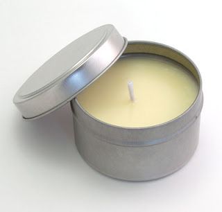 Homemade Massage Candles  (like: http://www.favecrafts.com/Soap-Videos/How-To-Make-Soap-Videos-Massage-Candles/ml/1) Shae Butter, Lotion Bars Diy, Massage Candles, Soap Queen, Hand Dipped Candles, Lotion Candles, Diy Lotion, Massage Candle, Lavender Lemon