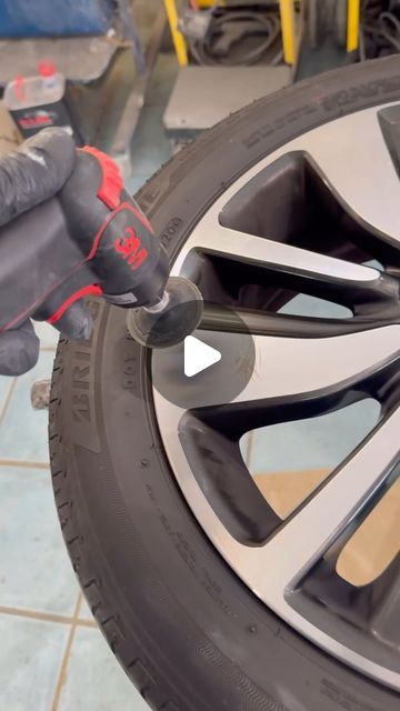 Caddy Van, Retirement Life, Car Life Hacks, Car Rims, Automotive Shops, Car Life, Chrome Rims, Wheel Repair, Car Wheels Rims