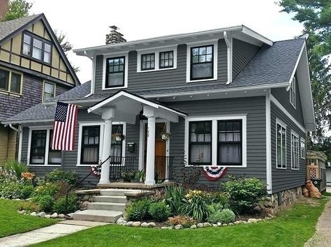 White Trim Black Windows, Grey House White Trim, Black Windows Exterior, Grey Exterior House Colors, Yellow Exterior, Concrete Exterior, Gray House Exterior, Gray Exterior, White Exterior Houses