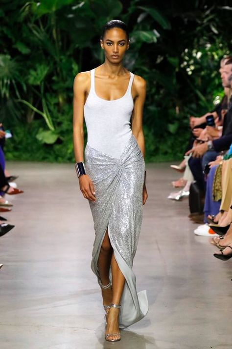 Spring Summer 2023 Trends, 2023 Baddie, Michael Kors 2023, 90s Slip Dress, Michael Kors Runway, Fashionable Nails, Michael Kors Fashion, 2023 Fashion Trends, 2023 Trends