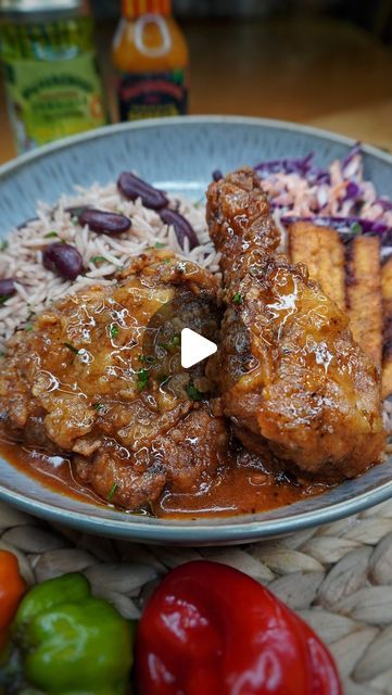 Kay on Instagram: "BEST EVER JAMAICAN HOT AN SPICY FRIED CHICKEN, RICE N PEAS, COLESLAW & GRAVY 🇯🇲🍗🌪️⚡️🌋🚀🎉💰🎯🏆😍💫💃🏽🥇. You have not tried Fried Chicken till you try Jamaican fried chicken. If anyone’s tried KFC in Jamaica, it’s like no fried chicken on this planet. Super crispy coating, tender juicy succulent inside. Authentic Jamaican fried chicken is infused with a unique mixture of seasoning that keeps people coming back for more. I added extra flavour by adding @walkerswood green seasoning and there spicy pepper sauce 🔥🔥. Caribbean twist on a classic Southern dish with bold Jamaican spices. . . DM FOR MORE INFO TO GET MY DAILY RECIPES. Comes with the gravy and rice and peas recipe. . . #friedchicken #chicken #chickenrecipes #foodie #foodporn #jamaicanfood #caribbean #atla Jamaican Fried Chicken Recipe, Jamaican Spices, Jamaican Fried Chicken, Gravy And Rice, Fried Chicken Gravy, Fried Chicken Rice, Rice And Peas Recipe, Panko Crusted Chicken, Fried Chicken Dinner