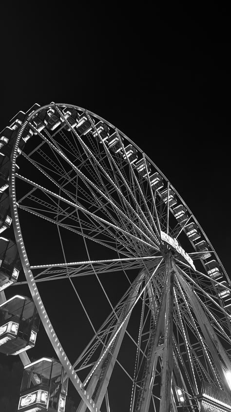 Black And White Pictures Aesthetic, Silver And Black Aesthetic, Black And White Aesthetic Posters, Black And Silver Aesthetic, Black And Grey Aesthetic, Ferris Wheel At Night, Grey And White Wallpaper, Urban Icon, Iphone Wallpaper Texture