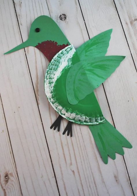 Paper Plate Bird Crafts (eBook Collection) • In the Bag Kids' Crafts Painting Bookshelf, Paper Plate Bird, Summer Themes, Painted Bookshelves, Bird Template, Painting Night, Bird Accessories, What Is A Bird, Bird Party