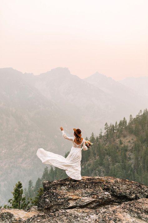 Mountain Model Photoshoot, Bridal Photoshoot Mountains, Bridal Photos Mountains, Mountain Dress Photoshoot, Mountain Top Photoshoot, Shenandoah Photoshoot, Mountain Bridal Portraits, Mountains Portrait, Therapist Photoshoot