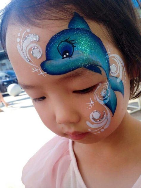 Dolphin Face Paint, Mime Face, Mermaid Face Paint, Mime Face Paint, Animal Face Paintings, Face Painting Tips, Halloween Costumes 2022, Girl Face Painting, Face Painting Tutorials