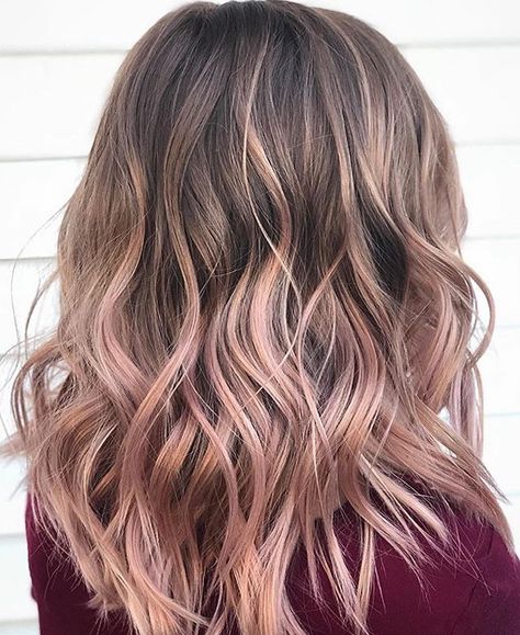 Hairstyles for girls Rose Gold Hair Balayage, Rose Gold Hair Ombre, Brown And Pink Hair, Rose Gold Hair Brunette, Gold Hair Colors, Hair Color Rose Gold, Hair Shades, Rose Gold Hair, Hair Color Pink