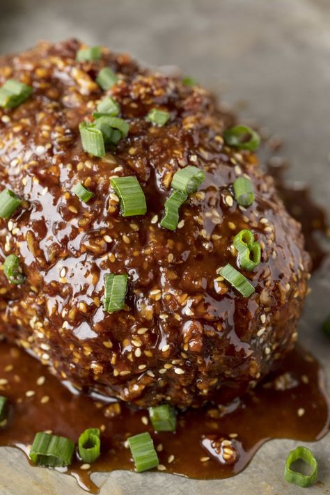 Korean Meatloaf with Korean BBQ Glaze Korean Meatloaf, Asian Meatloaf, Bbq Meatloaf, Beef Entrees, Beef Meatloaf, Ranch Kitchen, Good Meatloaf Recipe, Camp Food, Asian Beef